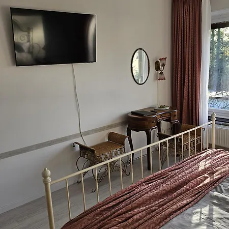 Mit Charme Sonne Проживание в семье